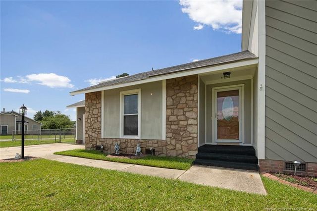 1001 Glen Reilly Drive, Fayetteville, NC 28314