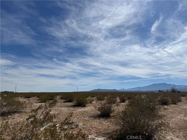 10248 Cavetto, Lucerne Valley, CA 92356