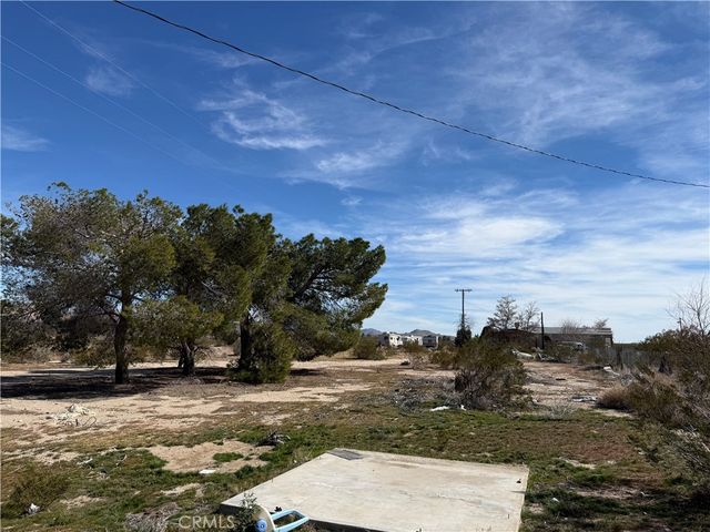 10248 Cavetto, Lucerne Valley, CA 92356