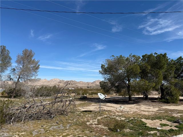 10248 Cavetto, Lucerne Valley, CA 92356