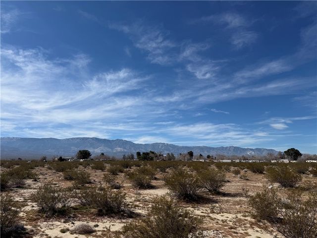 10248 Cavetto, Lucerne Valley, CA 92356