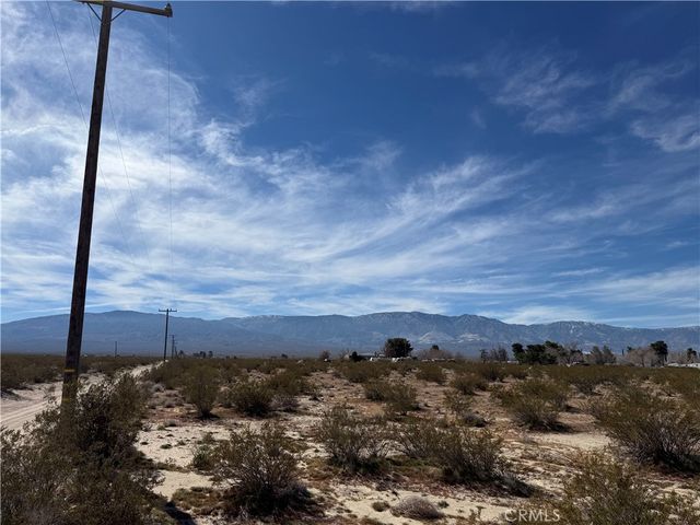 10248 Cavetto, Lucerne Valley, CA 92356