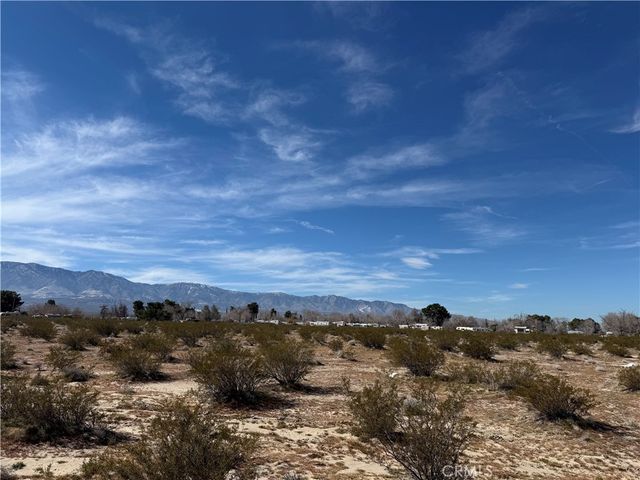 10248 Cavetto, Lucerne Valley, CA 92356