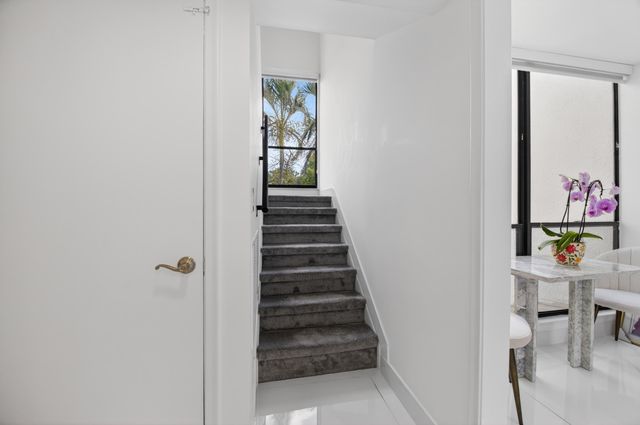 804 Bridgewood Place, Boca Raton, FL 33434