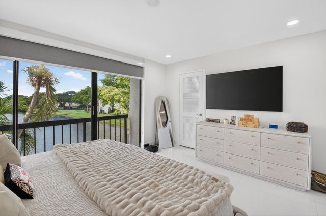 804 Bridgewood Place, Boca Raton, FL 33434