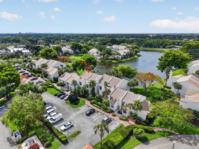 804 Bridgewood Place, Boca Raton, FL 33434