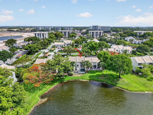 804 Bridgewood Place, Boca Raton, FL 33434