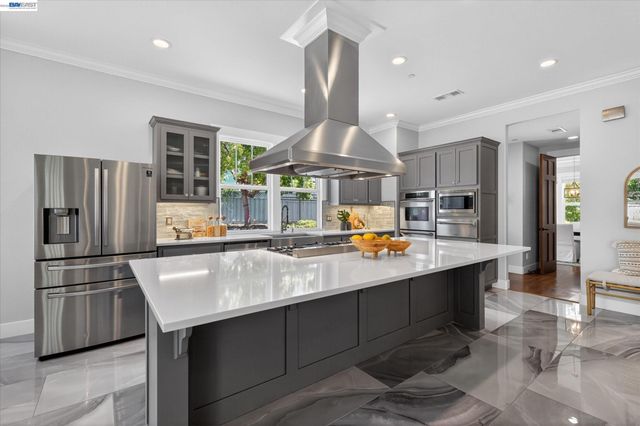 932 Hansen Rd, Livermore, CA 94550