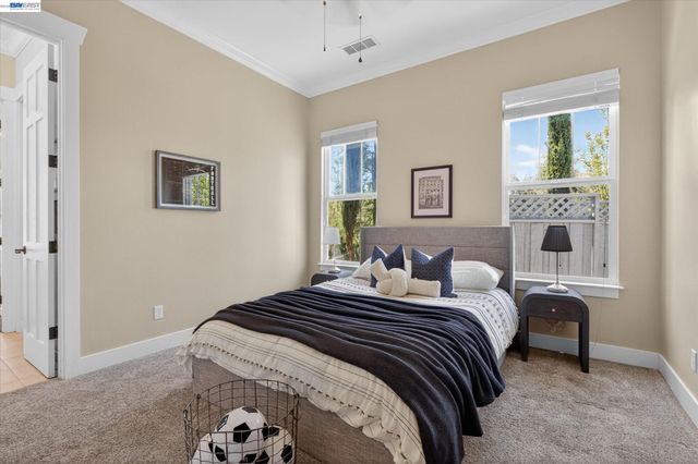 932 Hansen Rd, Livermore, CA 94550