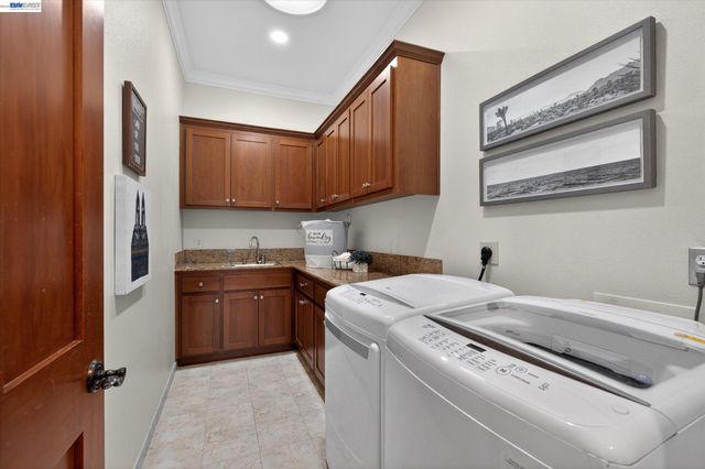 932 Hansen Rd, Livermore, CA 94550