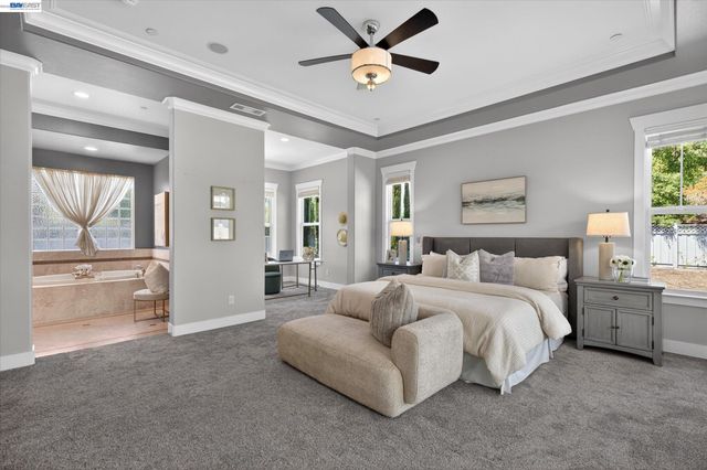 932 Hansen Rd, Livermore, CA 94550