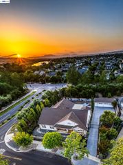 932 Hansen Rd, Livermore, CA 94550