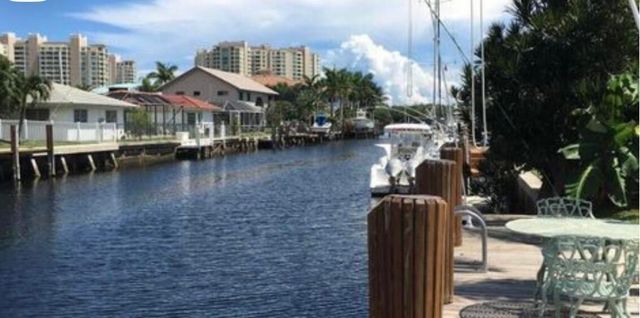 823 Forsyth Street, Boca Raton, FL 33487