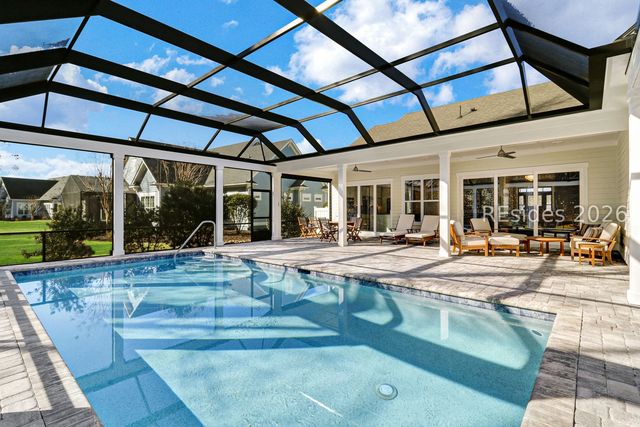 469 Flatwater Dr, Bluffton, SC 29910