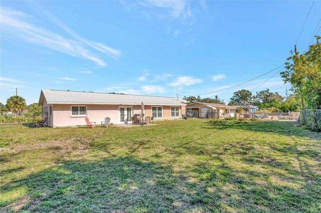 2916 WOODCREST DRIVE, Sarasota, FL 34239