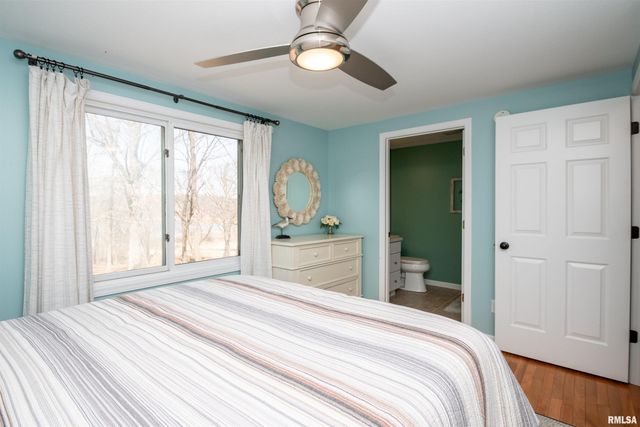 84 WALNUT Court, Dahinda, IL 61428