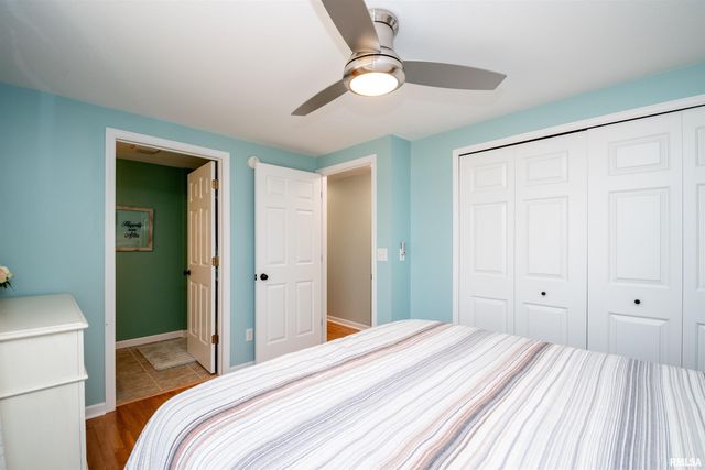 84 WALNUT Court, Dahinda, IL 61428