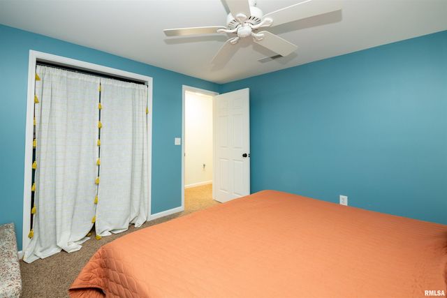 84 WALNUT Court, Dahinda, IL 61428