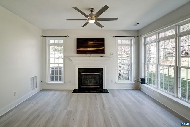 145 GRAYROCK DR, Crozet, VA 22932