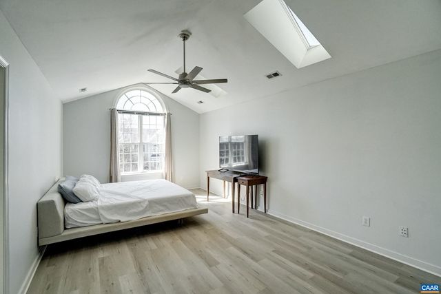 145 GRAYROCK DR, Crozet, VA 22932