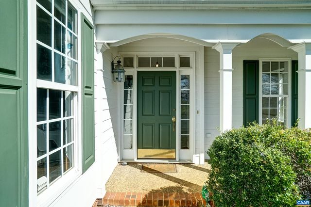 145 GRAYROCK DR, Crozet, VA 22932