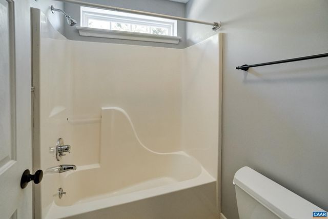 145 GRAYROCK DR, Crozet, VA 22932