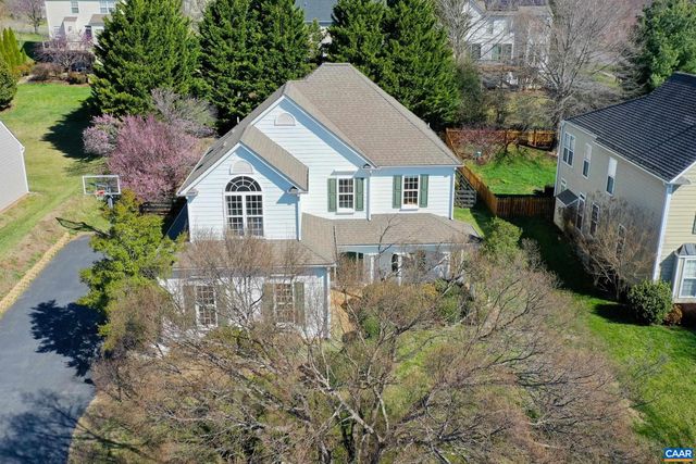 145 GRAYROCK DR, Crozet, VA 22932