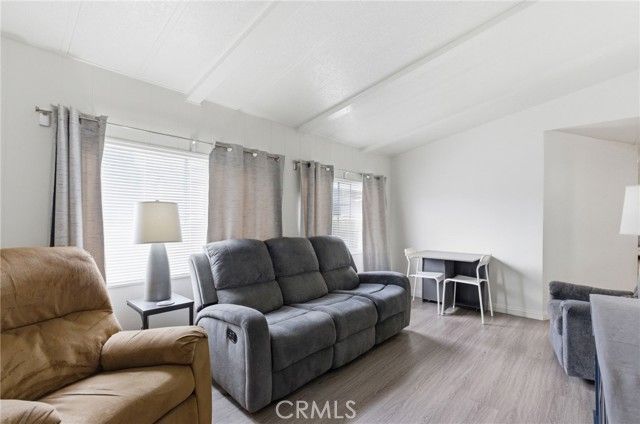 519 Willow, Santa Ana, CA 92703