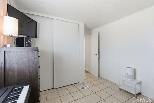 519 Willow, Santa Ana, CA 92703
