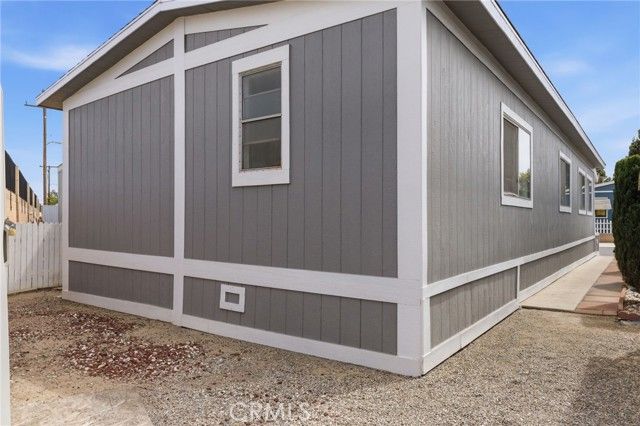 519 Willow, Santa Ana, CA 92703
