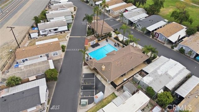 519 Willow, Santa Ana, CA 92703