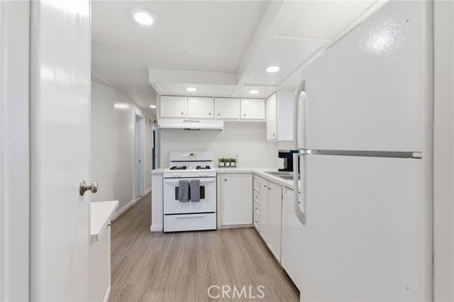 519 Willow, Santa Ana, CA 92703