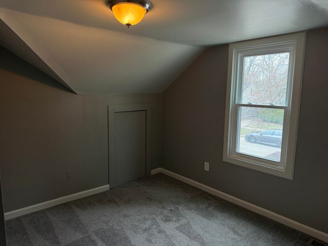 18852 Indian, Redford, MI 48240