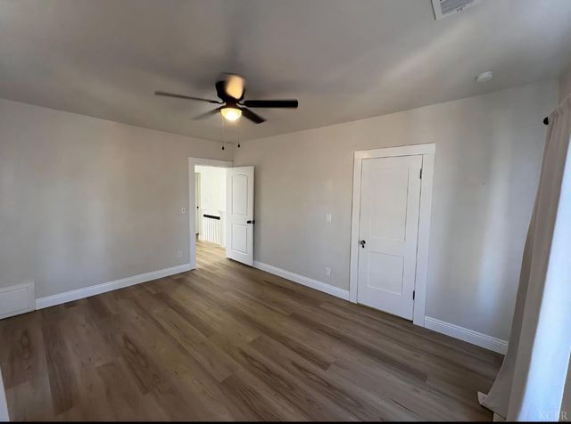 209 E 11th Street, Hanford, CA 93230