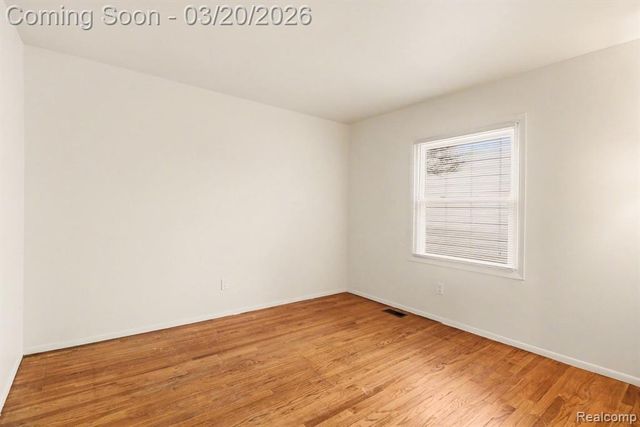 35590 Hatherly Place, Sterling Heights, MI 48310