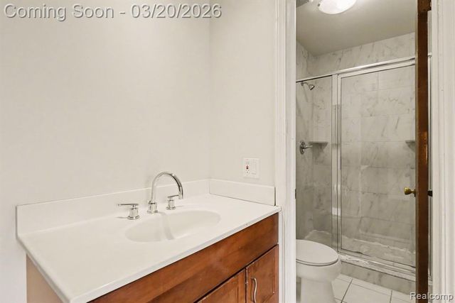 35590 Hatherly Place, Sterling Heights, MI 48310