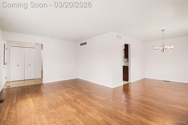 35590 Hatherly Place, Sterling Heights, MI 48310