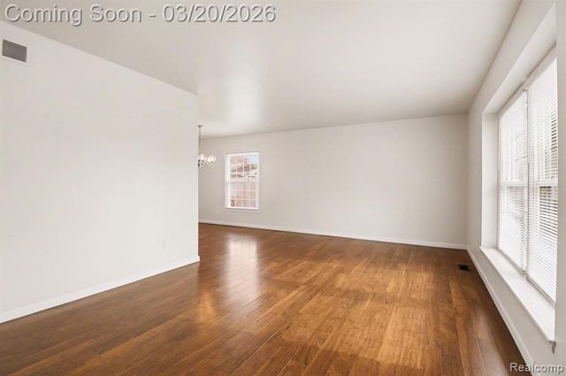 35590 Hatherly Place, Sterling Heights, MI 48310