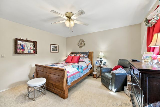 715 W Utica Street, Broken Arrow, OK 74011