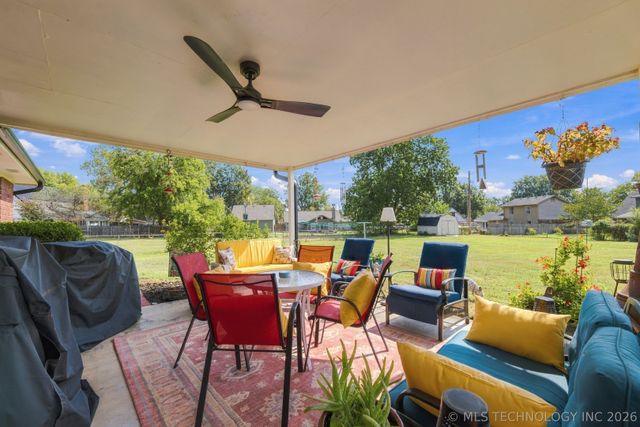 715 W Utica Street, Broken Arrow, OK 74011
