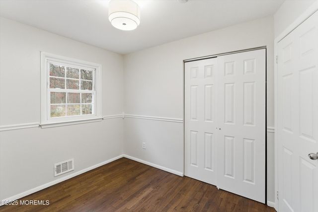 17 Walter Drive, Jackson, NJ 08527