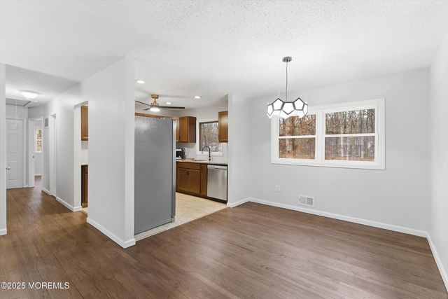 17 Walter Drive, Jackson, NJ 08527