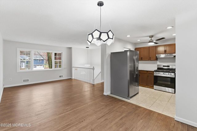 17 Walter Drive, Jackson, NJ 08527