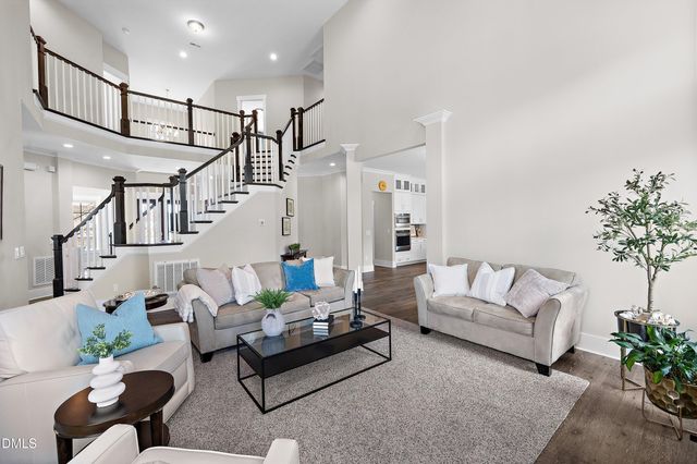 709 Nijinski Way, Cary, NC 27519