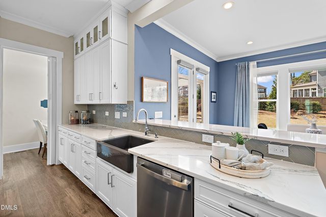 709 Nijinski Way, Cary, NC 27519