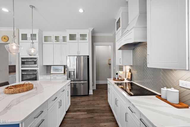 709 Nijinski Way, Cary, NC 27519