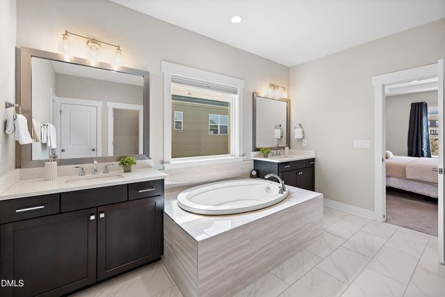 709 Nijinski Way, Cary, NC 27519