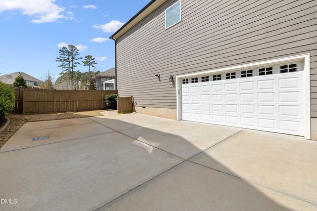 709 Nijinski Way, Cary, NC 27519