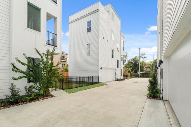 1309 Rosewood Street, Houston, TX 77004