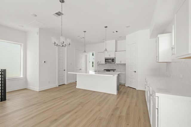 1309 Rosewood Street, Houston, TX 77004